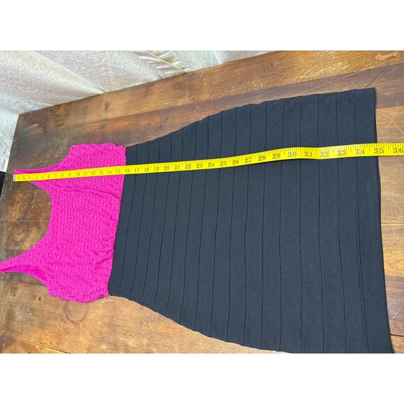 Express Bandage Party Cocktail Dress Fuchsia & Black Body Contouring Size XS - Picture 9 of 9